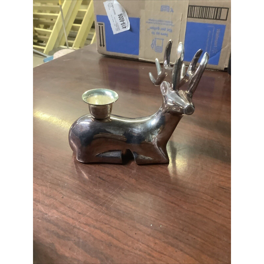 Silver Plated Reindeer Taper Candle Holder Sitting Deer 4.5”x4.5”1.5”